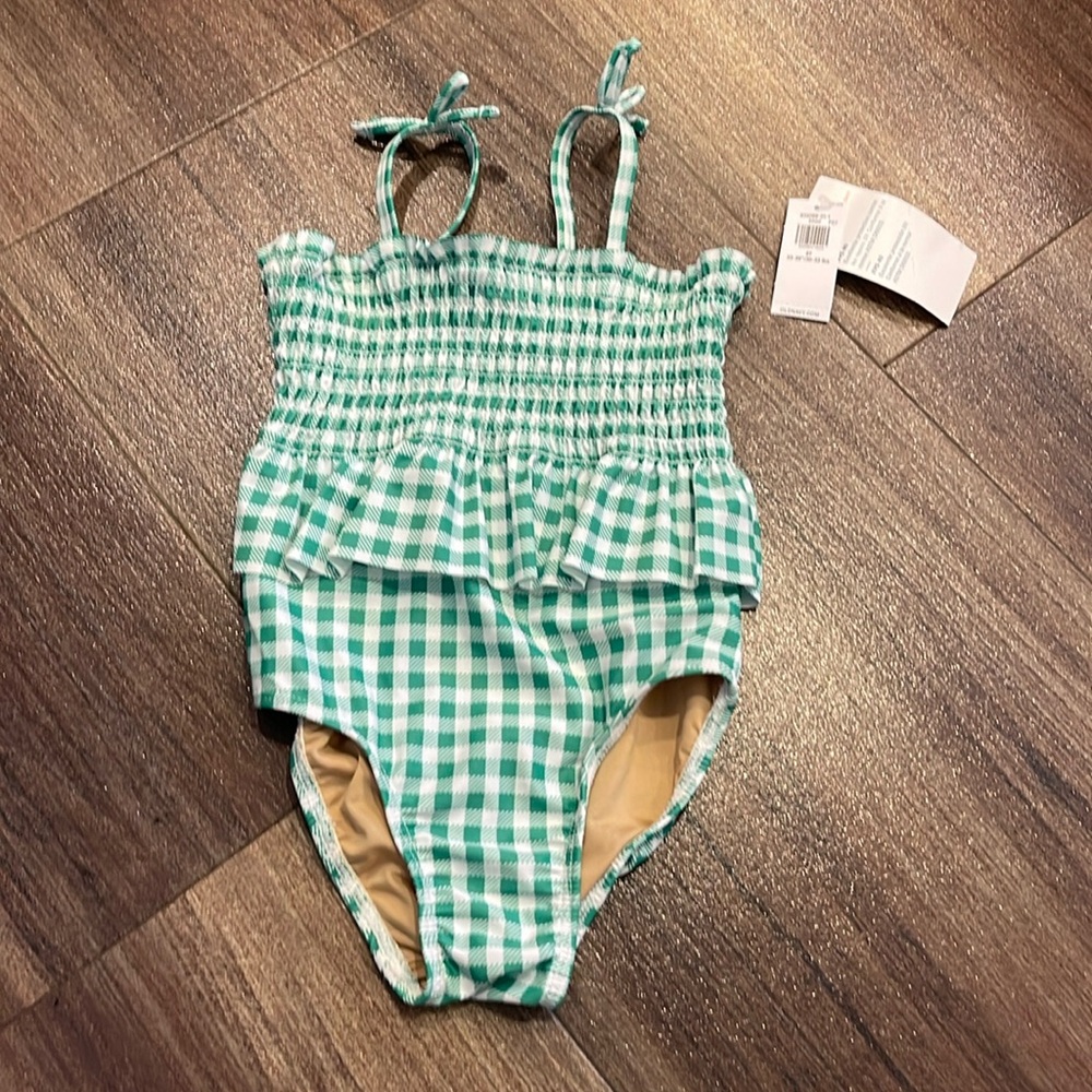 NWT Old Navy Swimsuit